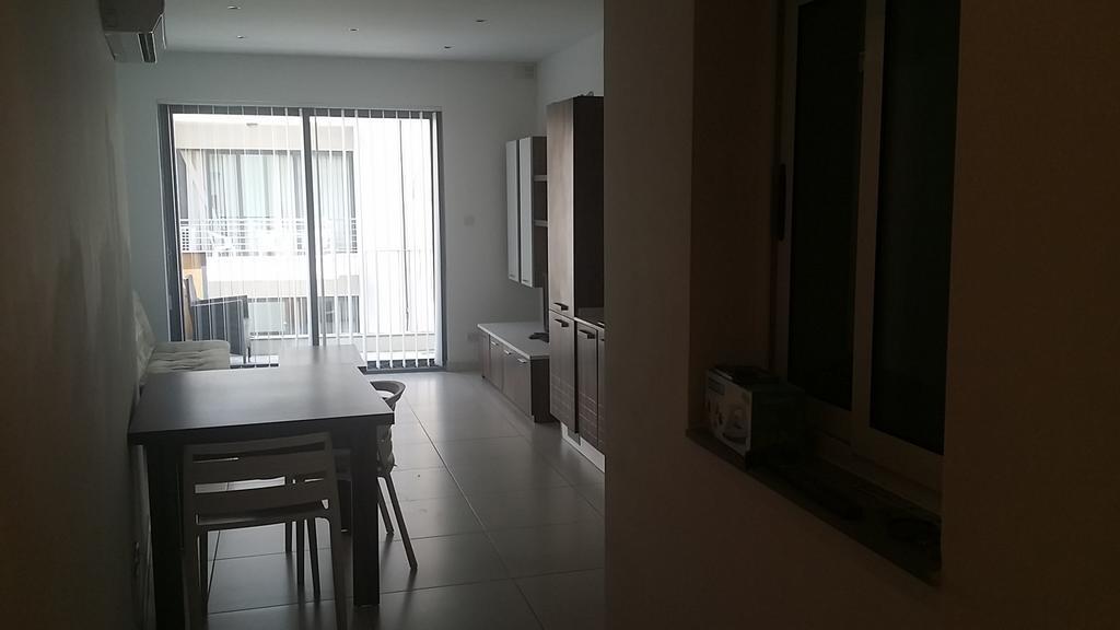Paceville Montecarlo Apartments Saint Julian's 객실 사진